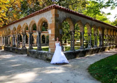 Mariée photographiée au Jardin Massey à Tarbes